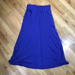 Women’s Long Skirt